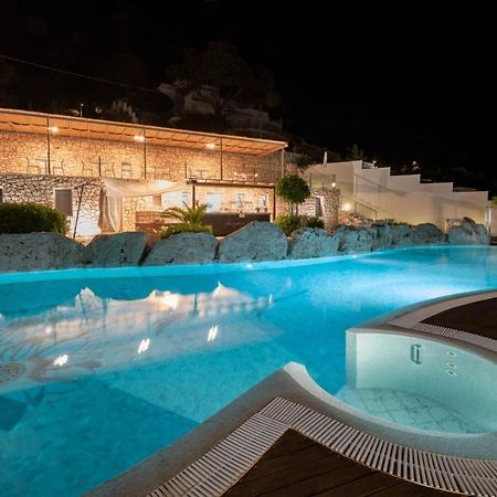 Hotel Aurora E Del Benessere Santa Cesarea Terme Eksteriør billede