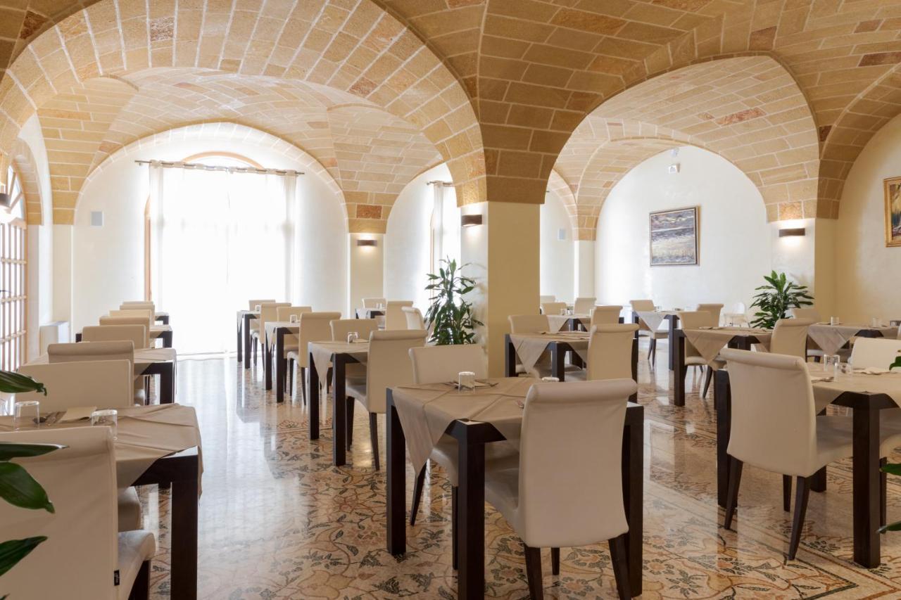 Hotel Aurora E Del Benessere Santa Cesarea Terme Eksteriør billede