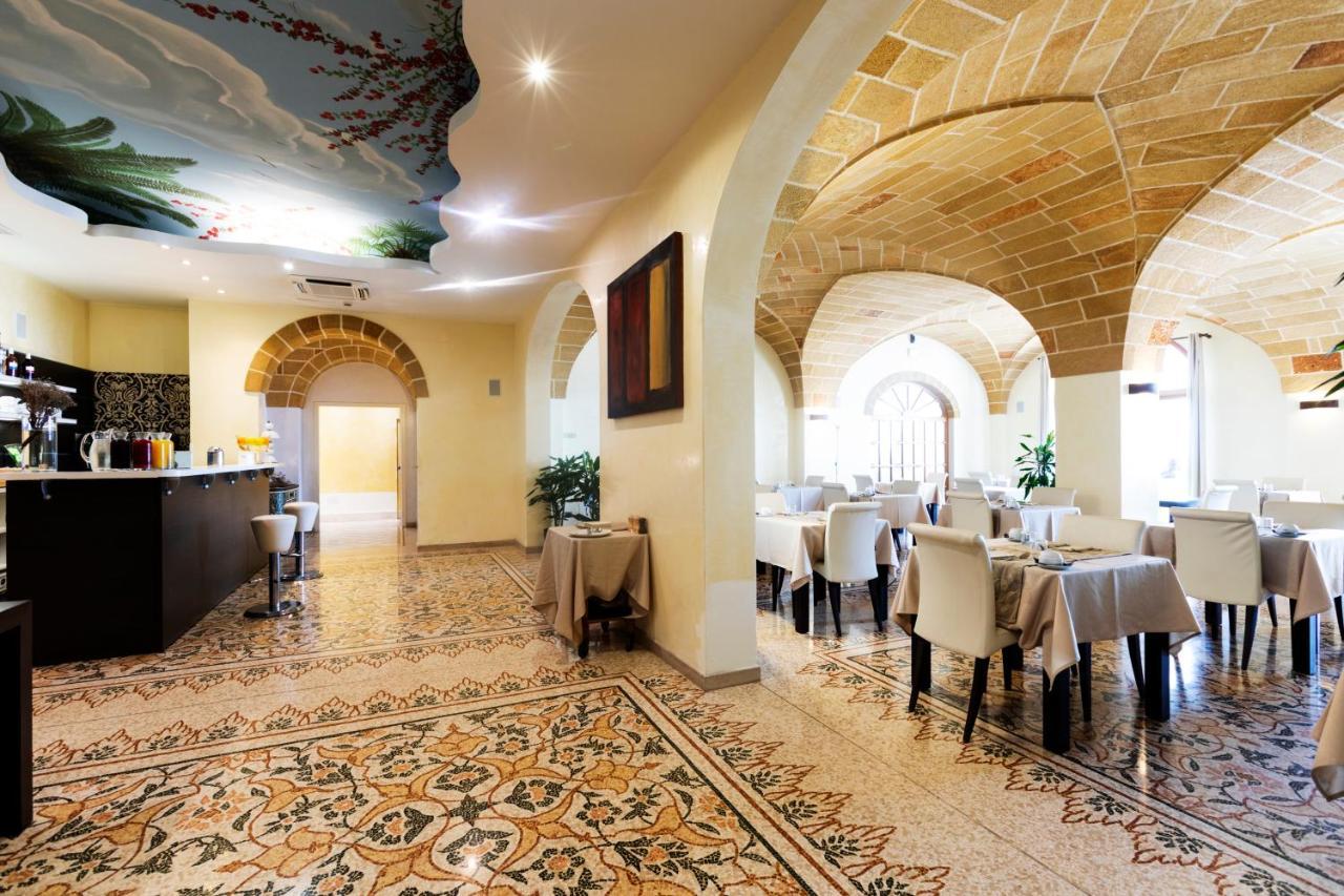 Hotel Aurora E Del Benessere Santa Cesarea Terme Eksteriør billede