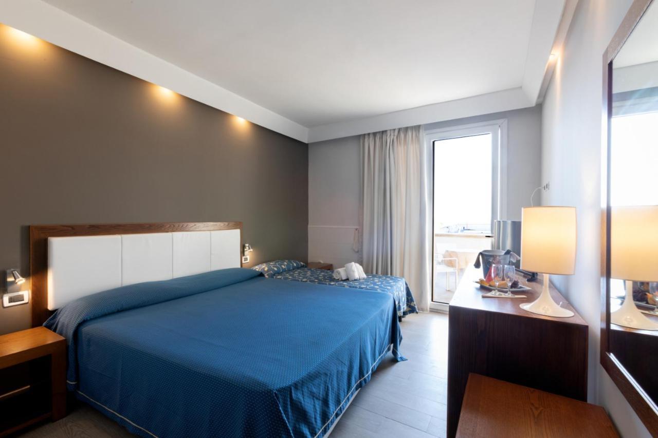 Hotel Aurora E Del Benessere Santa Cesarea Terme Eksteriør billede