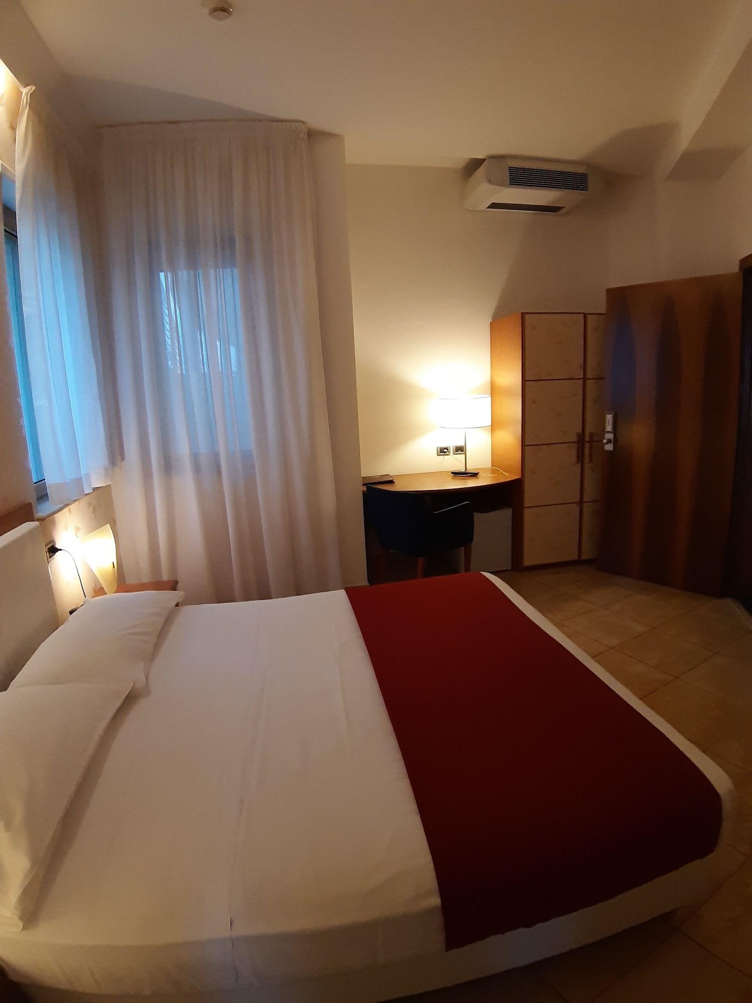 Hotel Aurora E Del Benessere Santa Cesarea Terme Eksteriør billede