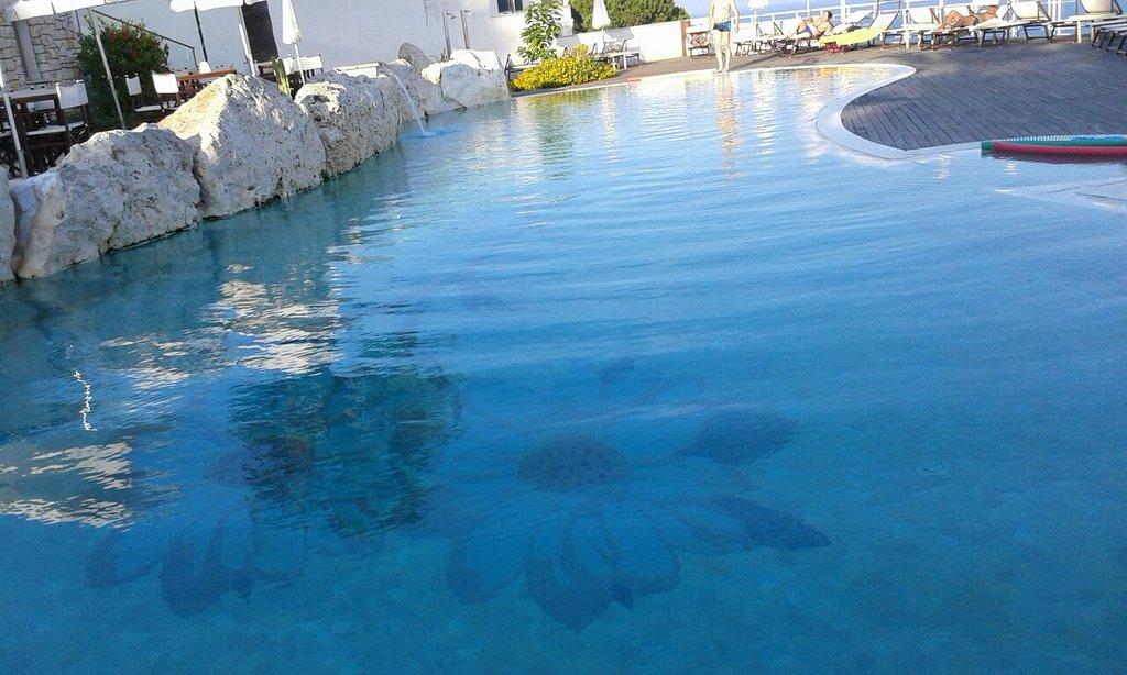 Hotel Aurora E Del Benessere Santa Cesarea Terme Eksteriør billede