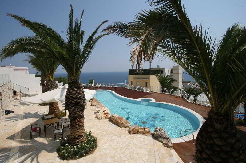 Hotel Aurora E Del Benessere Santa Cesarea Terme Eksteriør billede